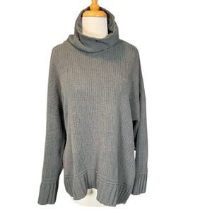 AERIE Sweater SZ Medium Chenille Oversized Chunky Turtleneck Soft Pullover Gray